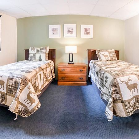 Acadia Pines Motel 바 하버 외부 사진