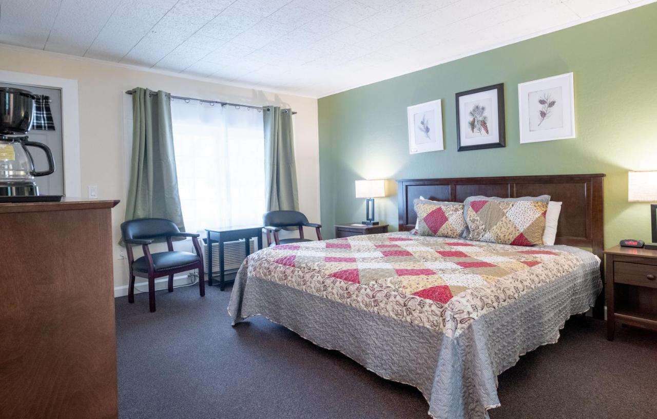 Acadia Pines Motel 바 하버 외부 사진